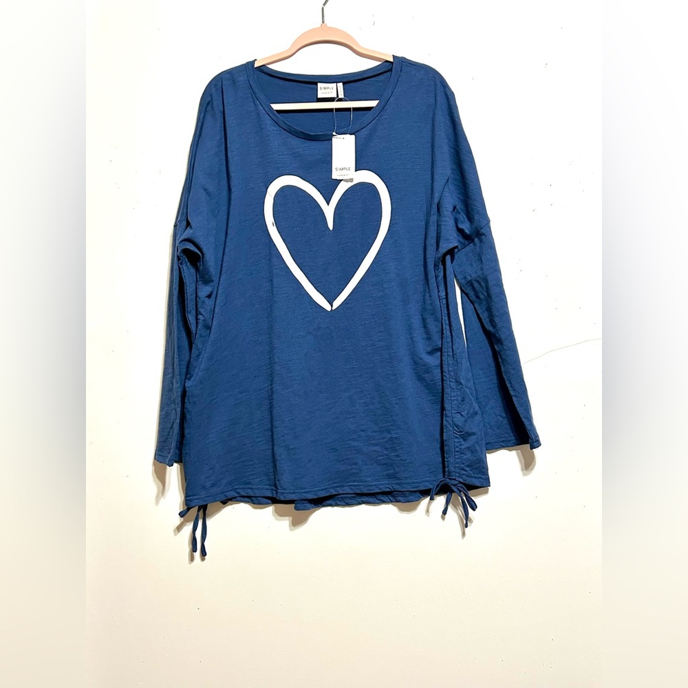 Simple  by Susan Betro Blue and White Heart pullover Top